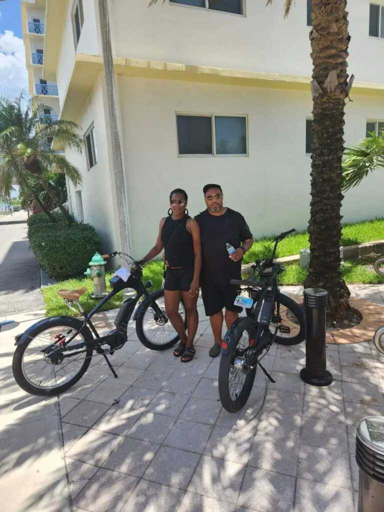 Hollywood Beach Florida - E-bike rentals
